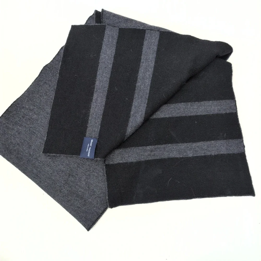 Grant Thomas Mens 100% Lambswool Scarf Black Charcoal Grey Striped Reversible